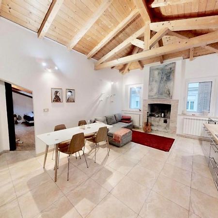 Lucy'S Home Triest Exterior foto